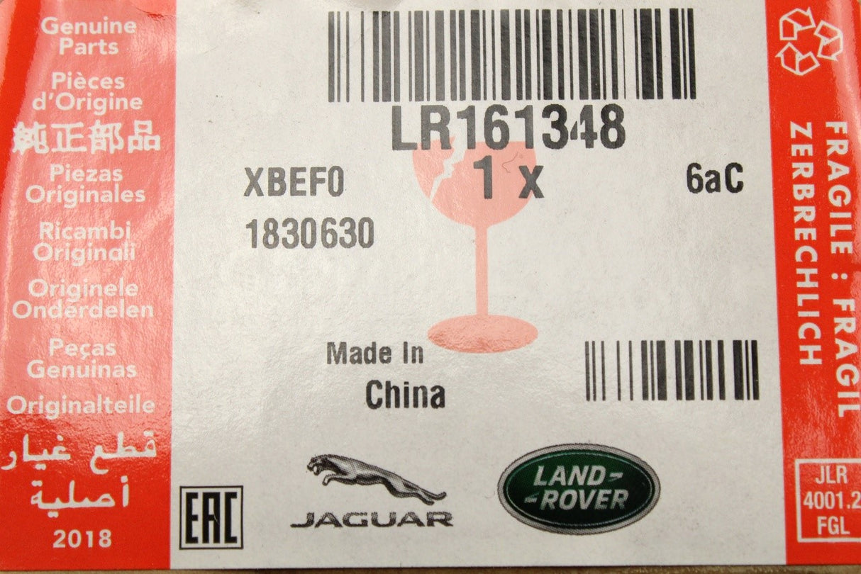 Land Rover Defender 20-on exterior A-pillar trim (right) 5.0 V8 LR161348