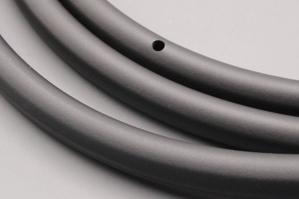 Audi A6 S6 RS6 2019-on outer door seal (front right) 4K0837912A