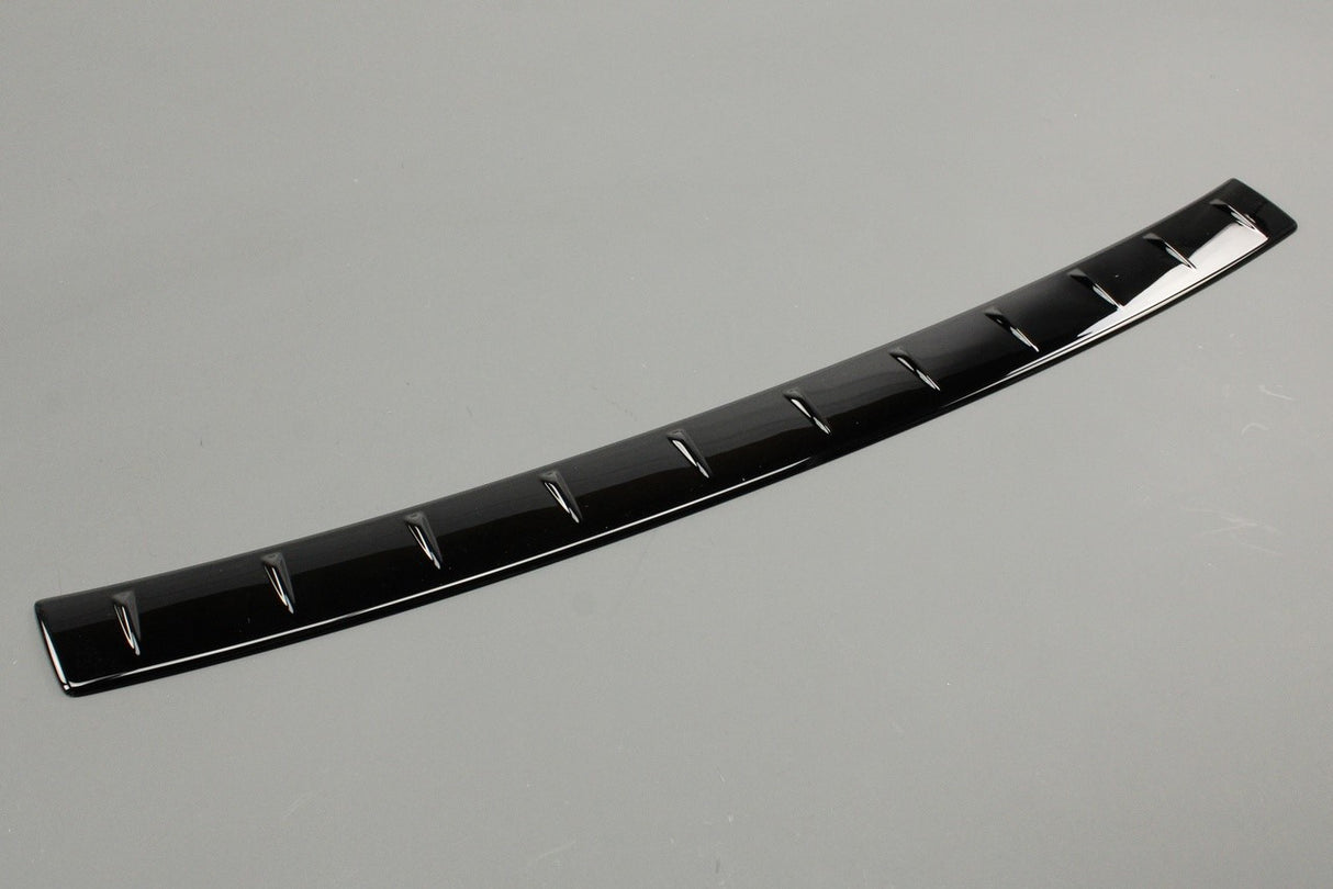 Skoda Octavia Saloon 2014-2017 rear bumper protector (black) 5E5064711