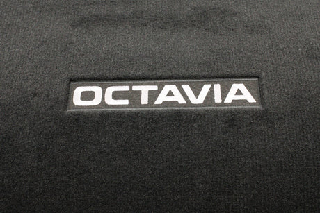 Skoda Octavia Saloon 5E 2014-2017 textile boot liner 5E5061163