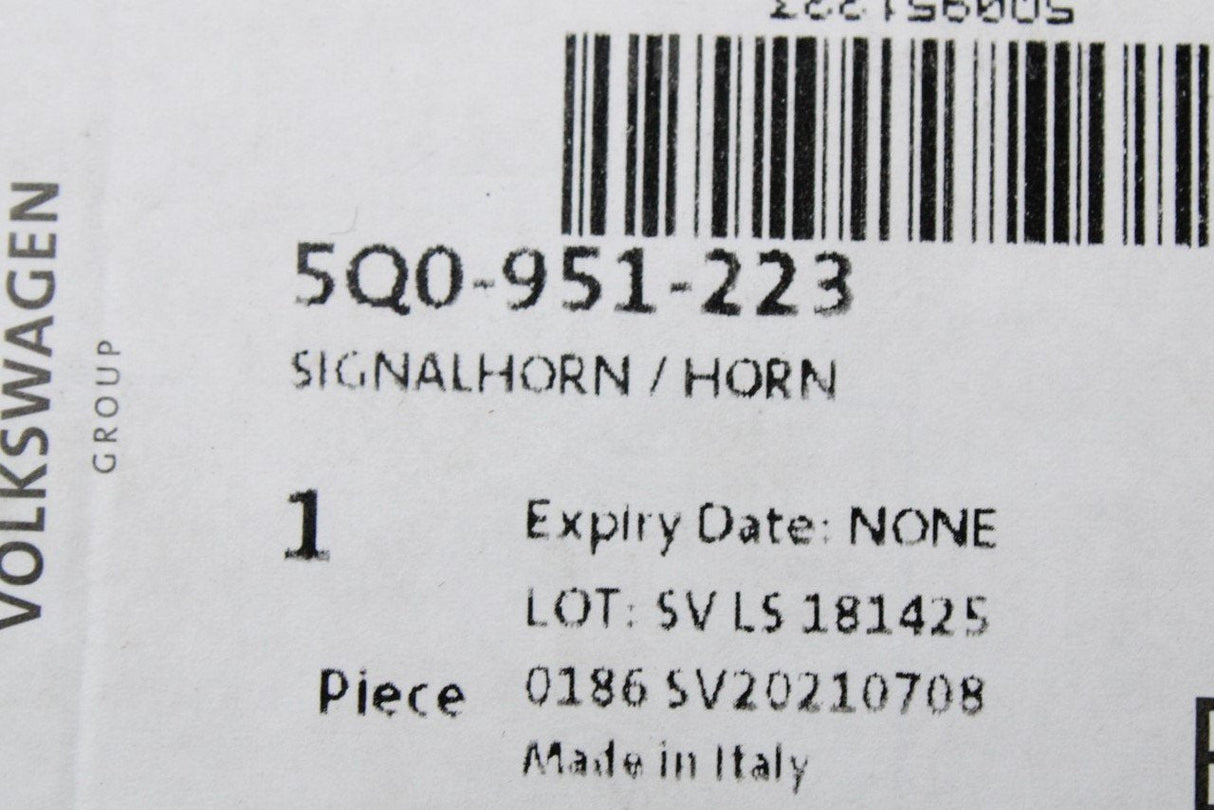 VW Golf MK7 Skoda SEAT Ateca 2013-on 12v high tone horn 5Q0951223