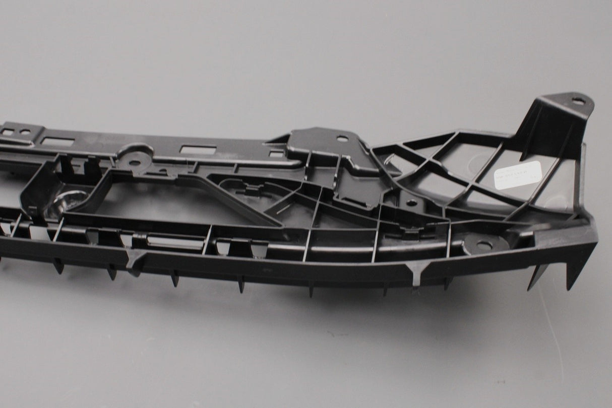 Audi Q5 S-Line 2017-25 front lower centre grille 80A807647H 9B9