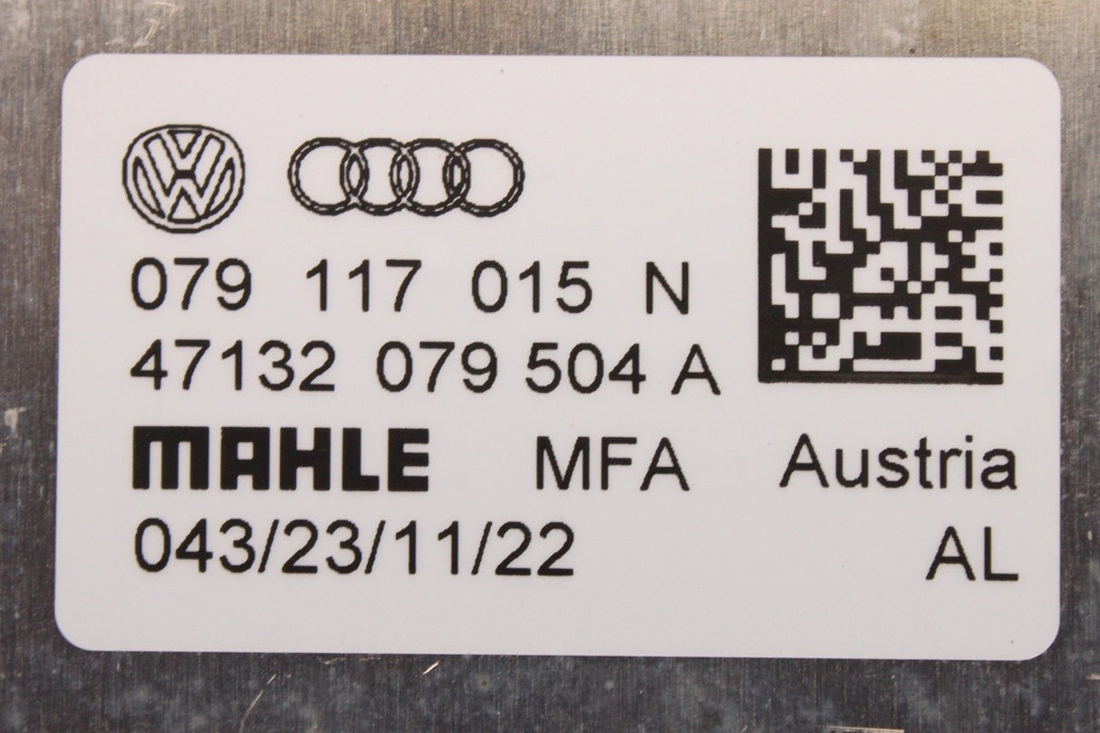 Audi RS6 2013-2018 RS7 2014-2018 4.0 TFSI engine oil cooler 079117015N