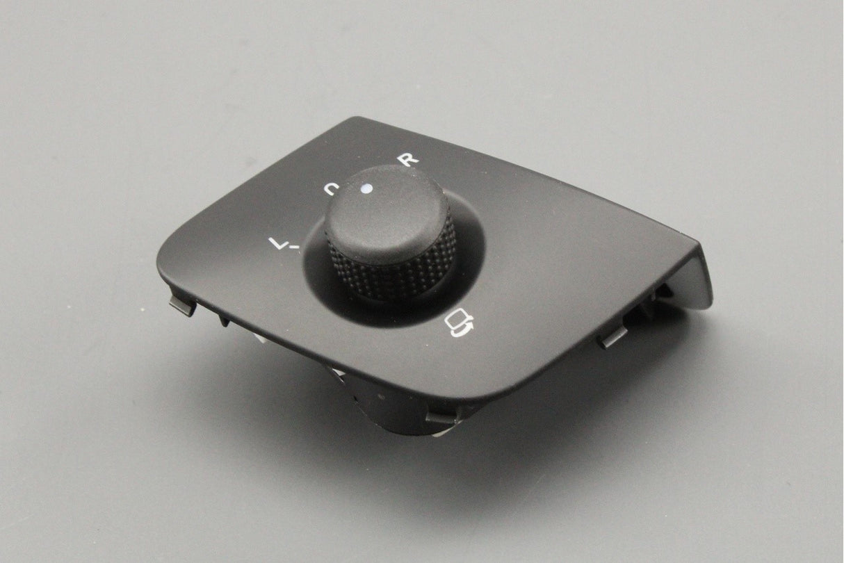 SEAT Ibiza 09-17 electric wing mirror adjustment switch 6J2959565D WHI