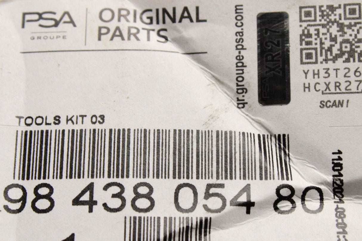 Vauxhall Mokka 2020-on spare wheel tool kit 9843805480