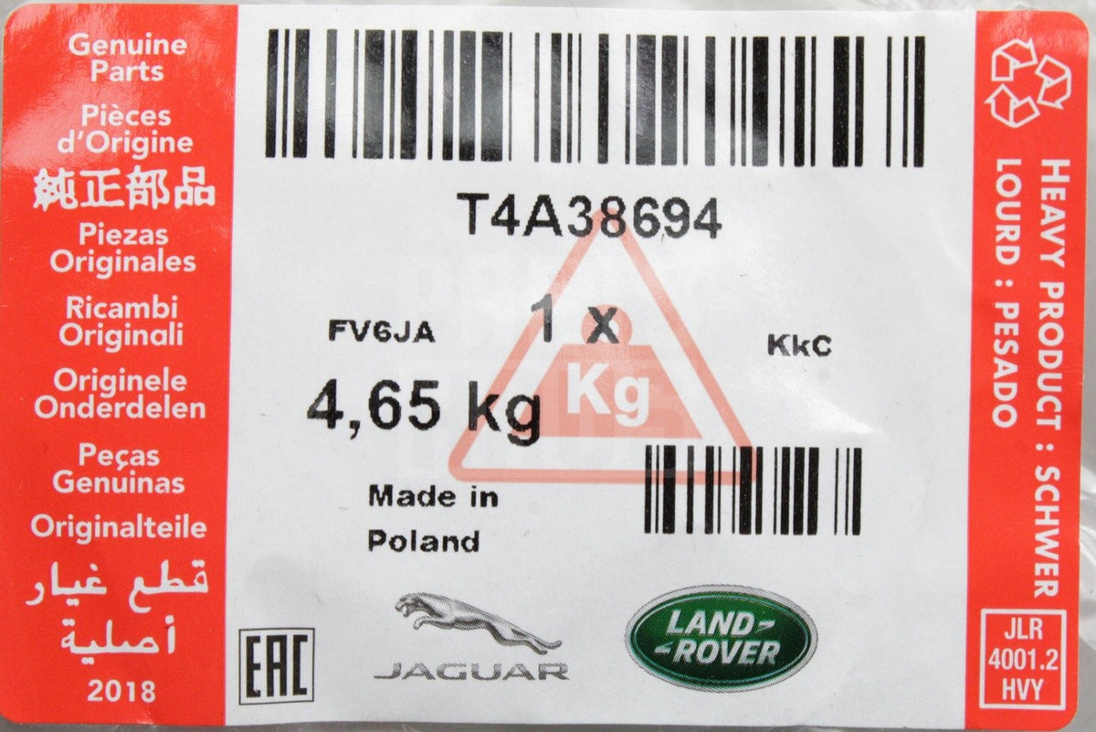 Jaguar F-Pace 2016-on luggage compartment boot liner (PHEV) T4A38694
