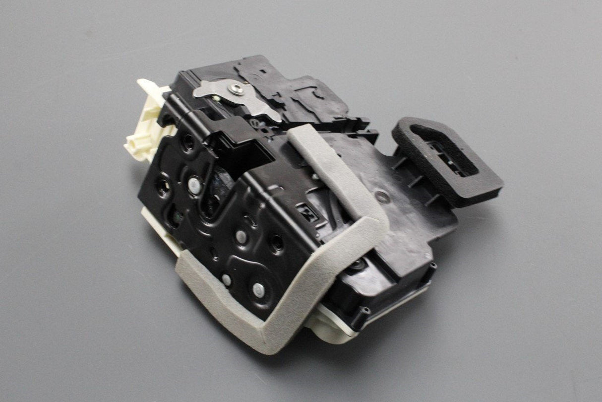 VW ID.4 ID.5 2021-on RHD door lock (front right) 4K2837016M
