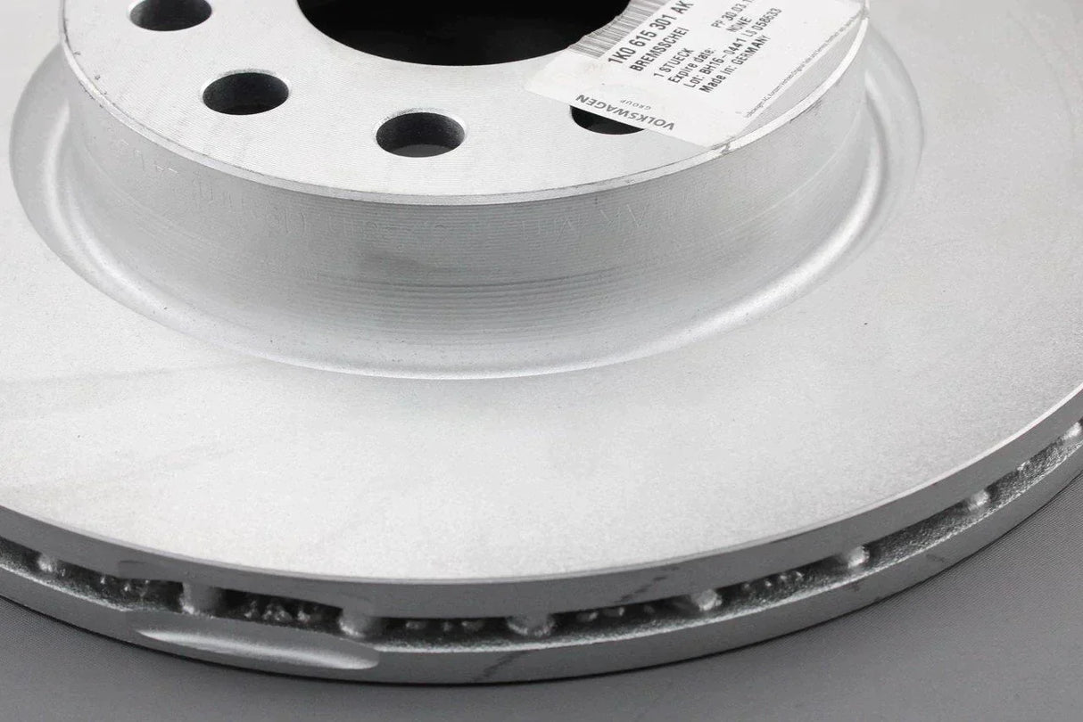 VW Golf MK5 MK6 Audi A3 Octavia SEAT Front brake discs 280mm 1K0615301AK