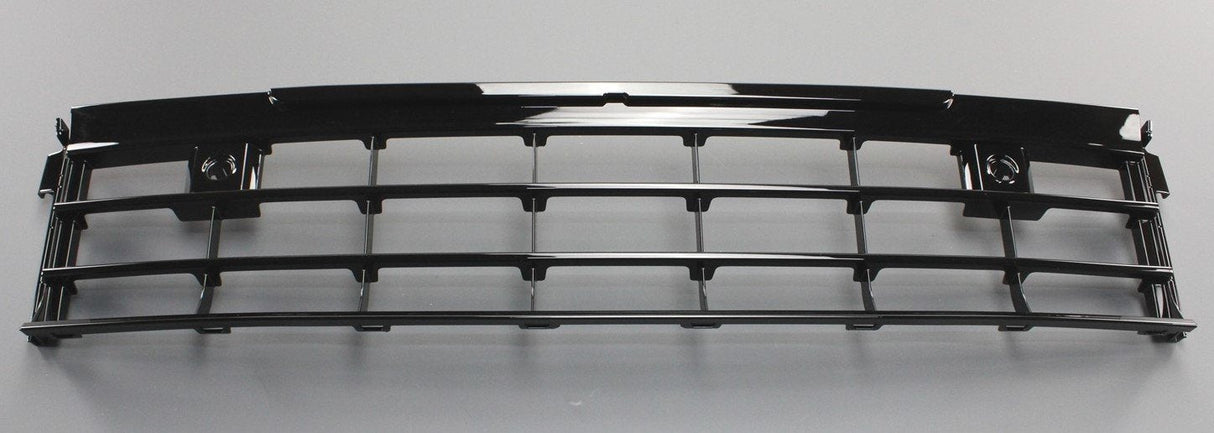 VW Golf MK8 2020-on R-Line front lower bumper grille (centre) 5H0853677D