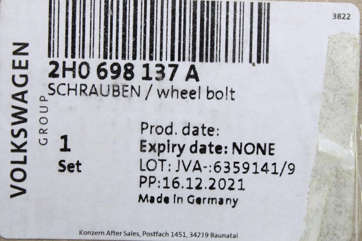 VW Transporter T5 T6 Amarok locking wheel nut kit with caps 2H0698137A