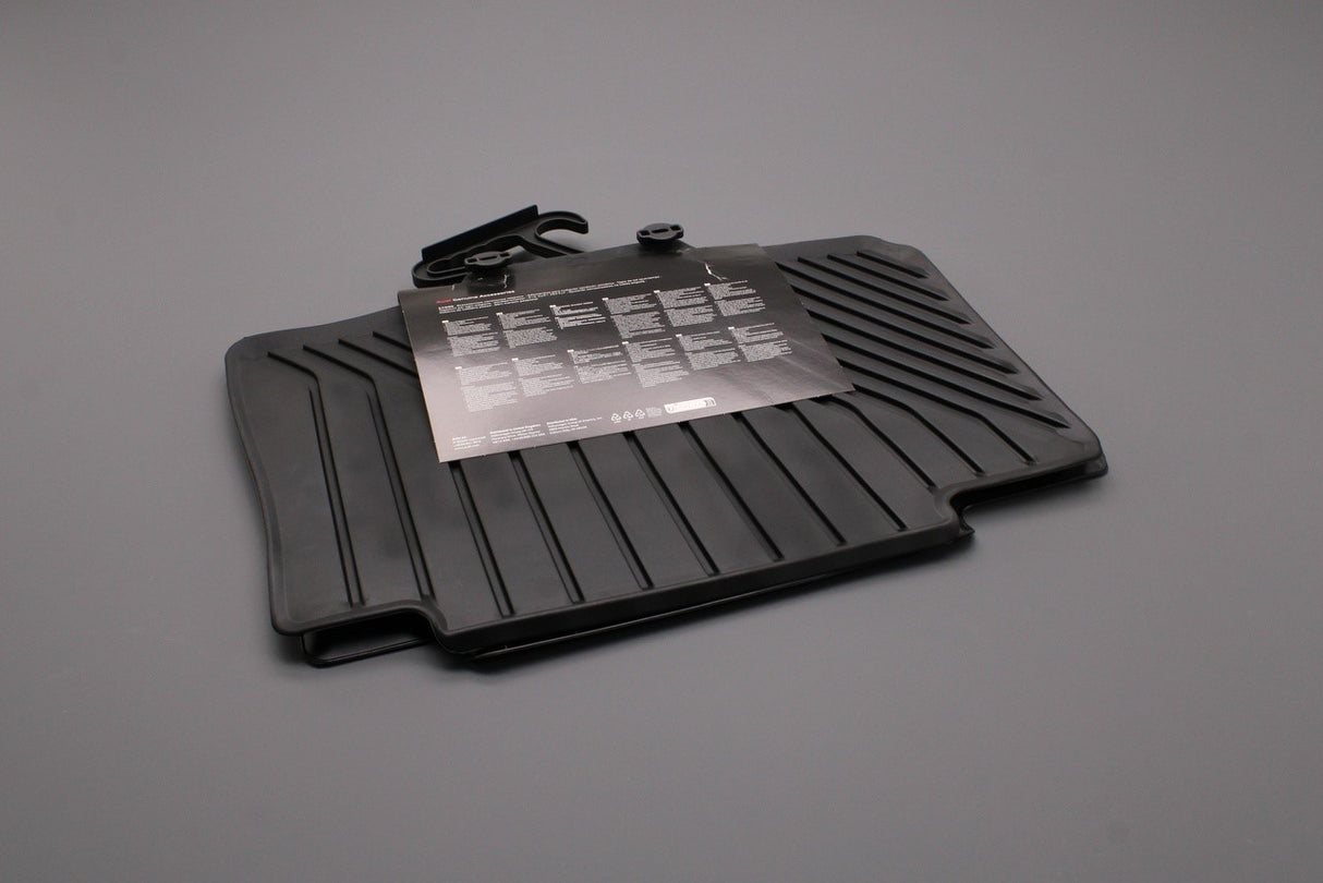Audi e-tron 19-on Q8 e-tron 24-on rubber floor mats rear 4KE061511A 041