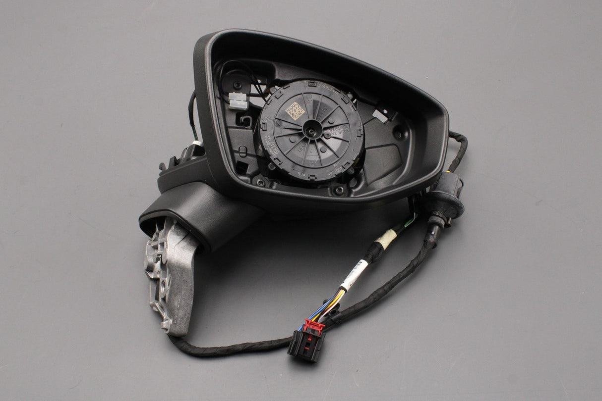 Audi A3 S3 RS3 8Y 2020-on wing mirror housing (right) 8Y2857410A 9B9