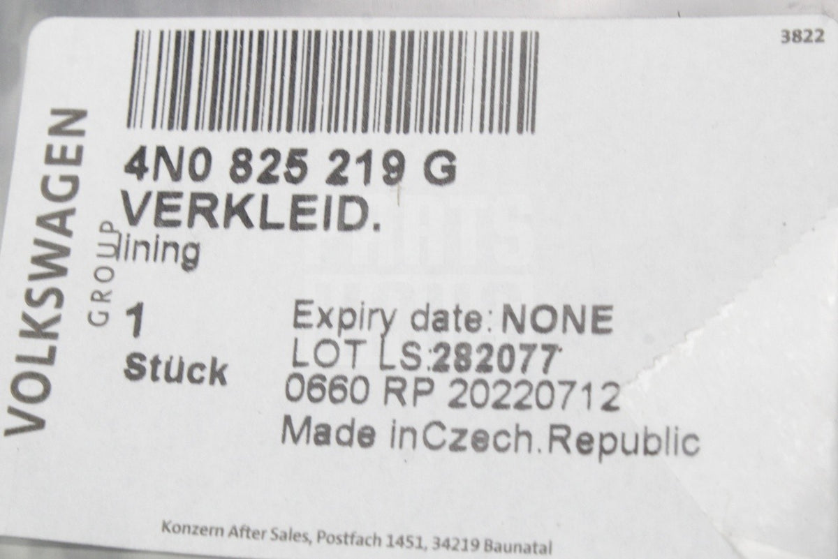 Audi A8 S8 2018-on underbody cover trim (centre rear) 4N0825219G