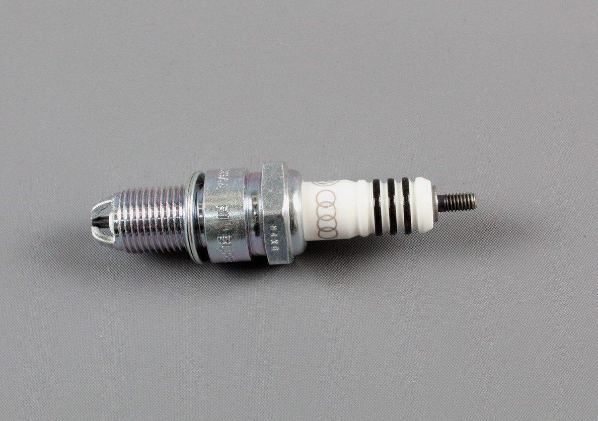 VW Golf MK3 GTI Corrado Audi Skoda SEAT 2.0 spark plugs (x4) 101000036AA