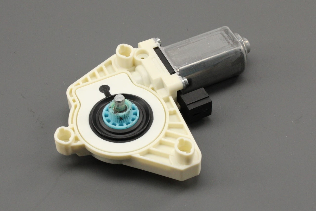 VW Tiguan Allspace Audi Q5 2017-on window motor (rear right) 80A959811