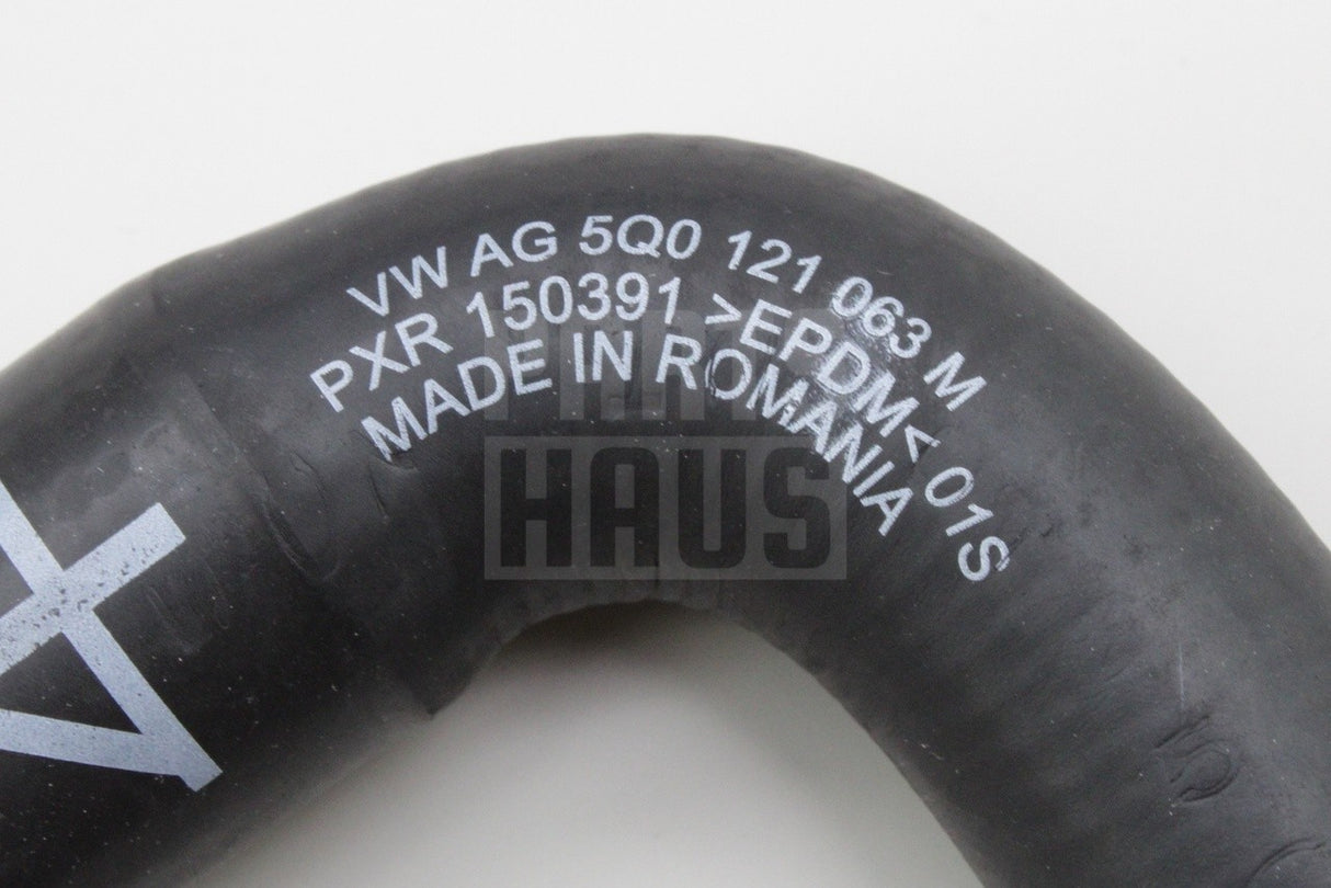 VW Audi A3 8V 8Y Skoda SEAT CUPRA Leon 1.4 TSI coolant hose 5Q0121063M