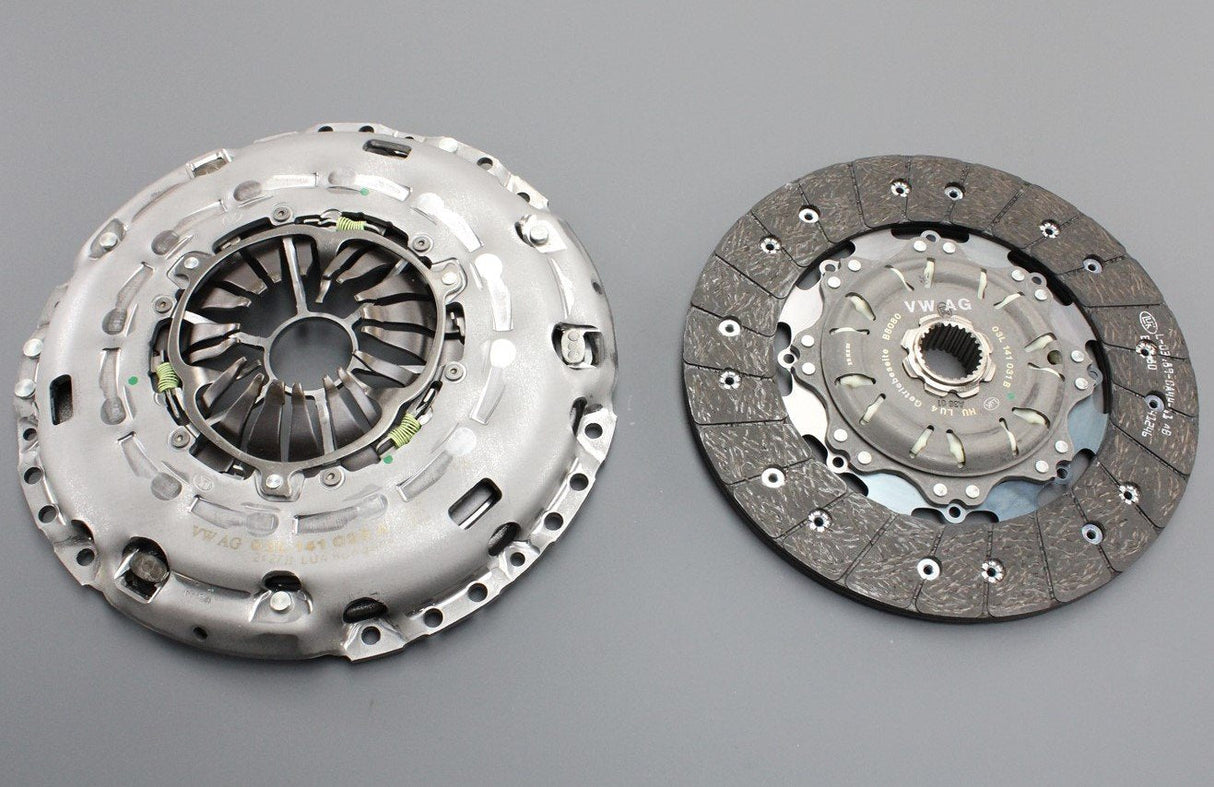 VW Transporter T5.1 T6 2.0 TDI clutch and pressure plate 03L141015B