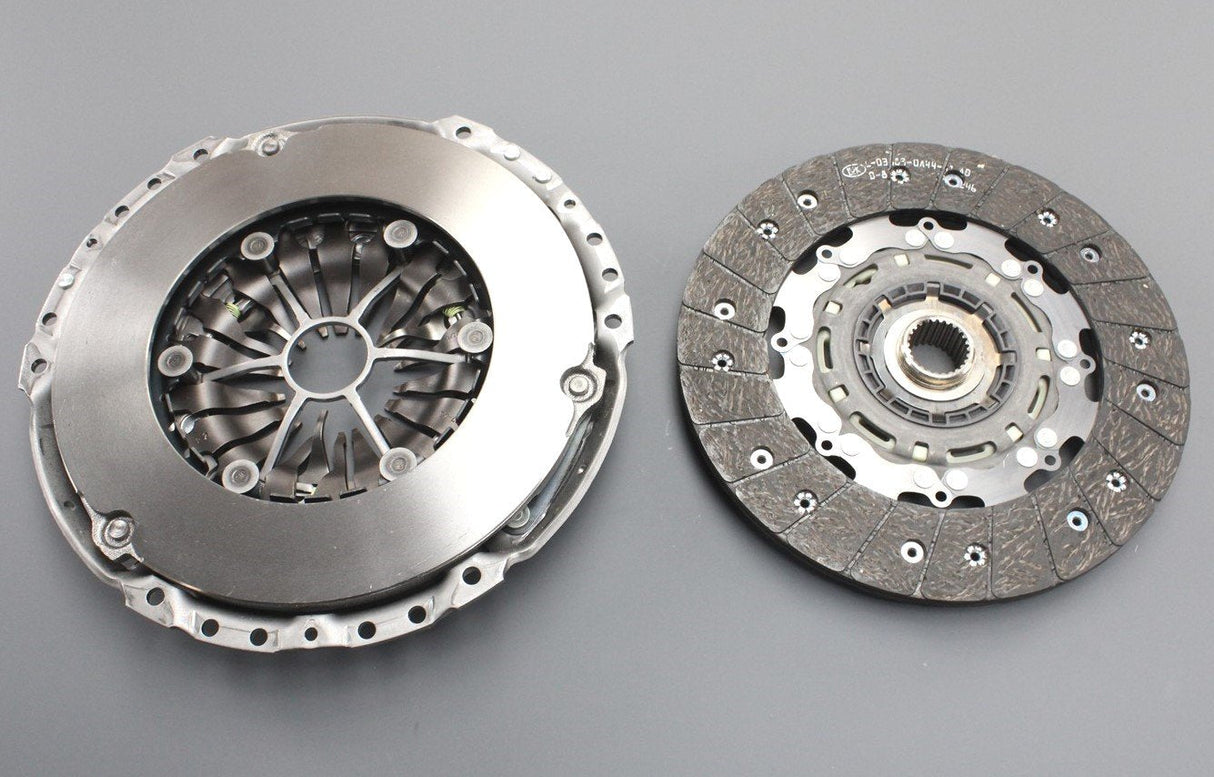 VW Transporter T5.1 T6 2.0 TDI clutch and pressure plate 03L141015B