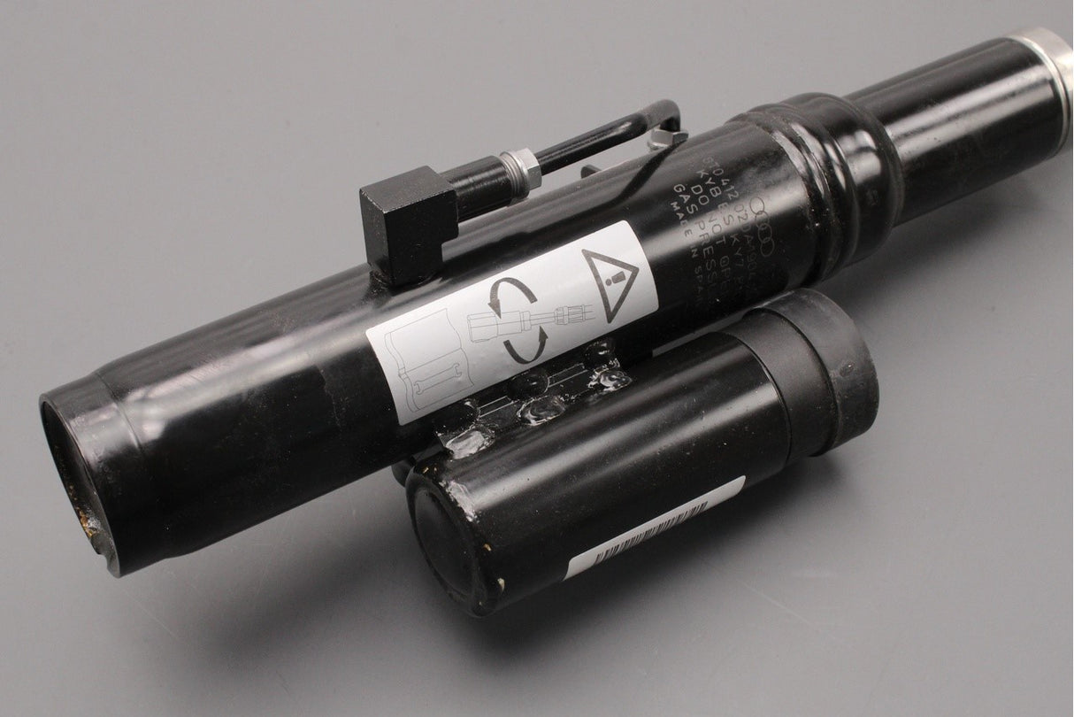 Audi RS5 Coupe 2010-16 rear shock absorber (right) 8T0412020A