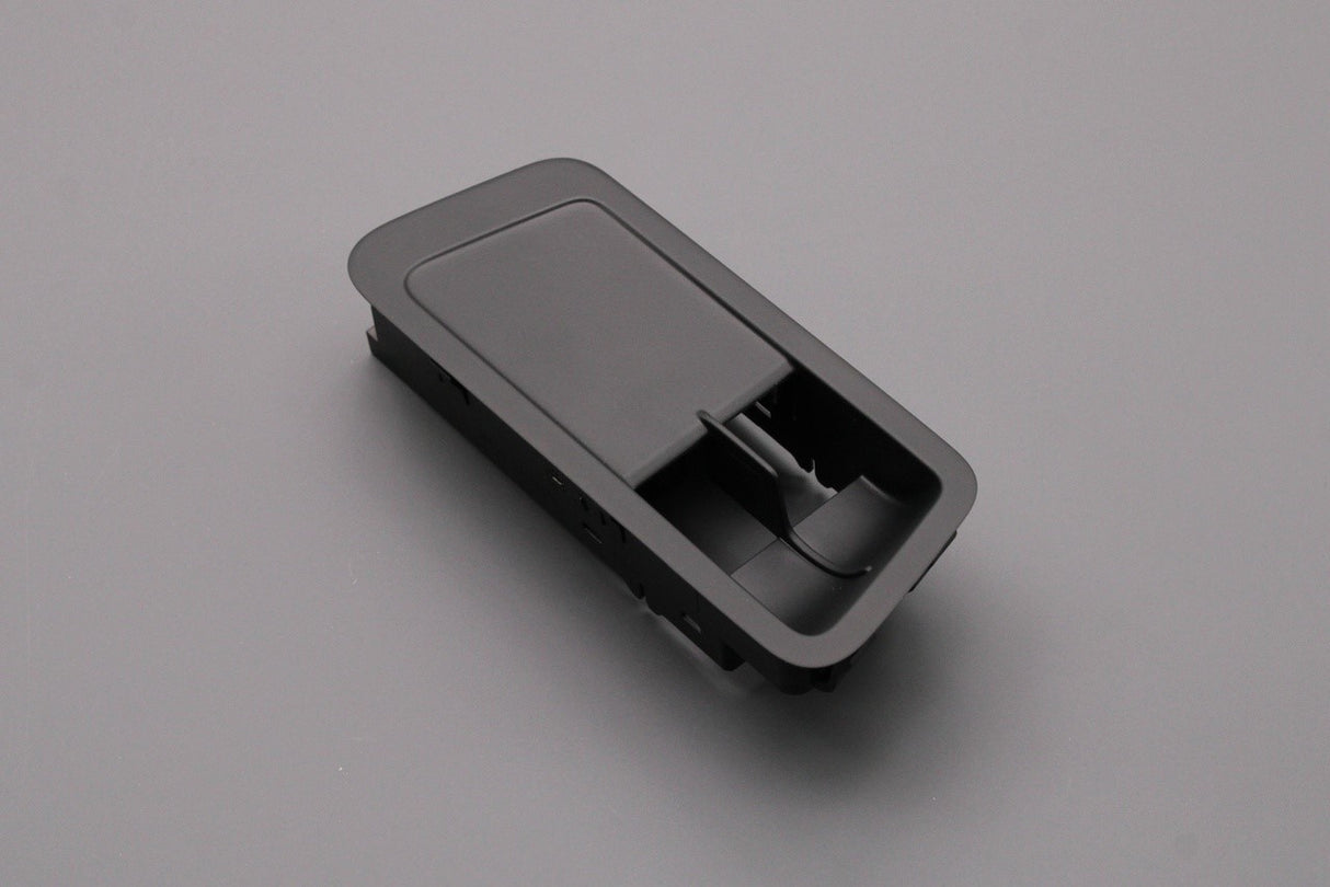 VW Golf MK7 MK7.5 13-20 window switch trim (front right) 5G2867255B 81U
