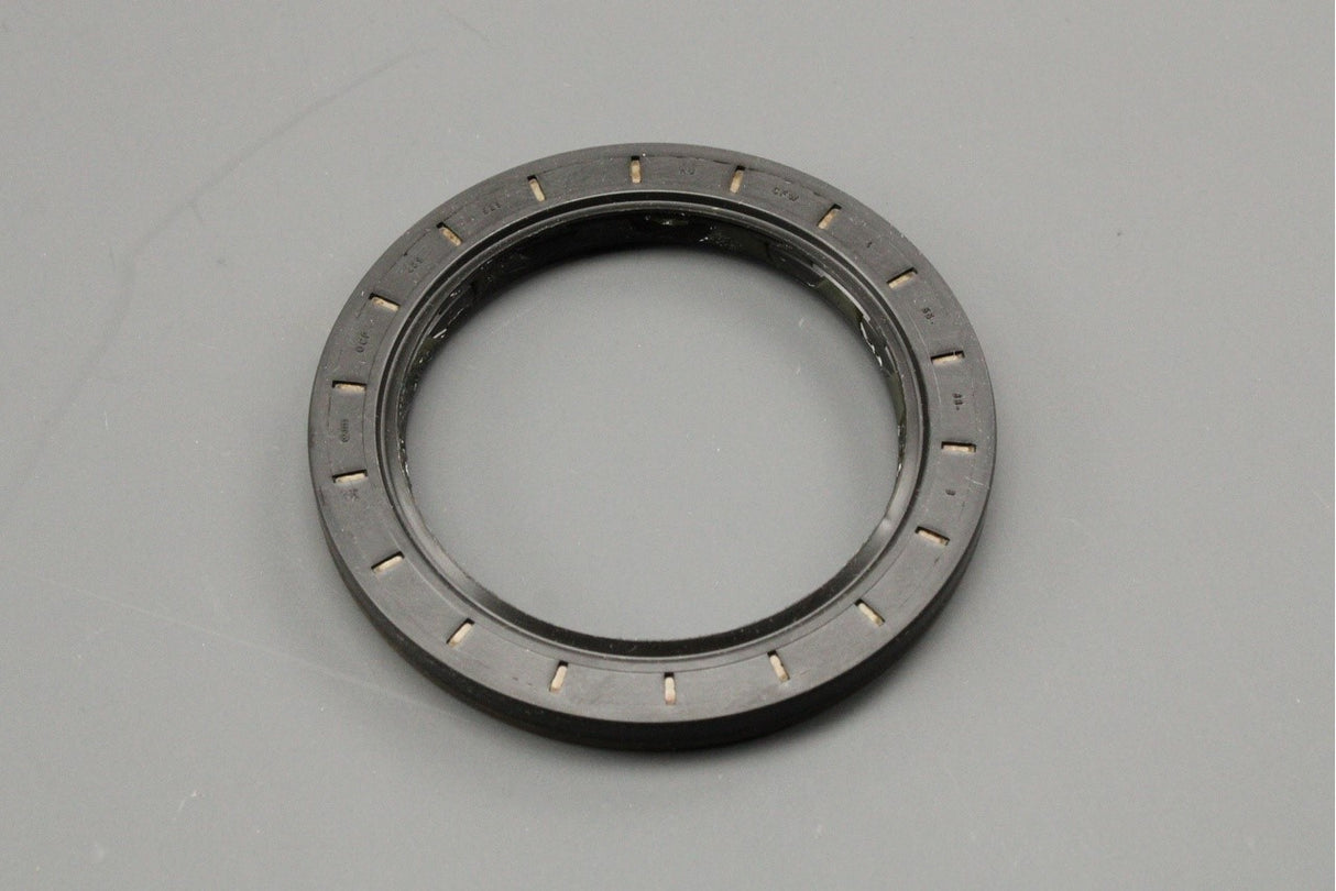 VW Audi Skoda SEAT differential drive shaft oil seal (x1) 0CP409529