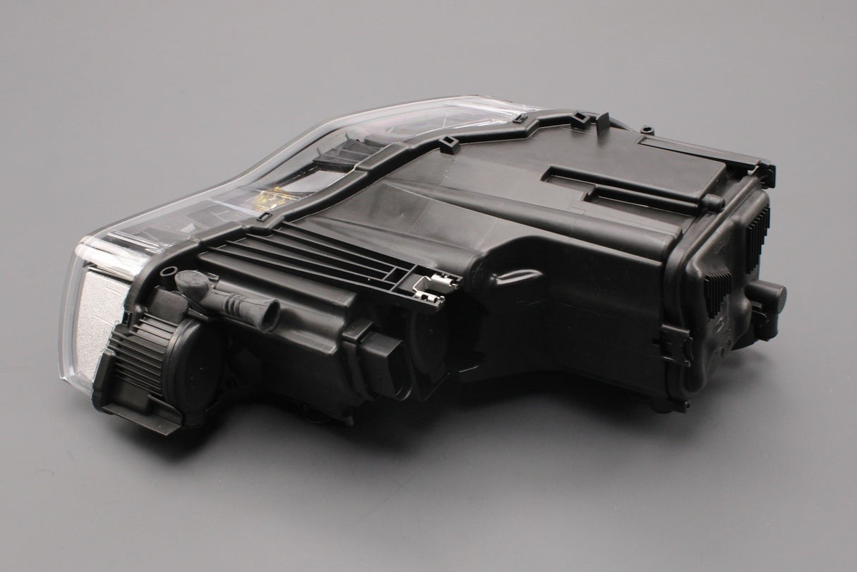 Audi A1 2011-14 RHD halogen headlight (left) 8X0941003A