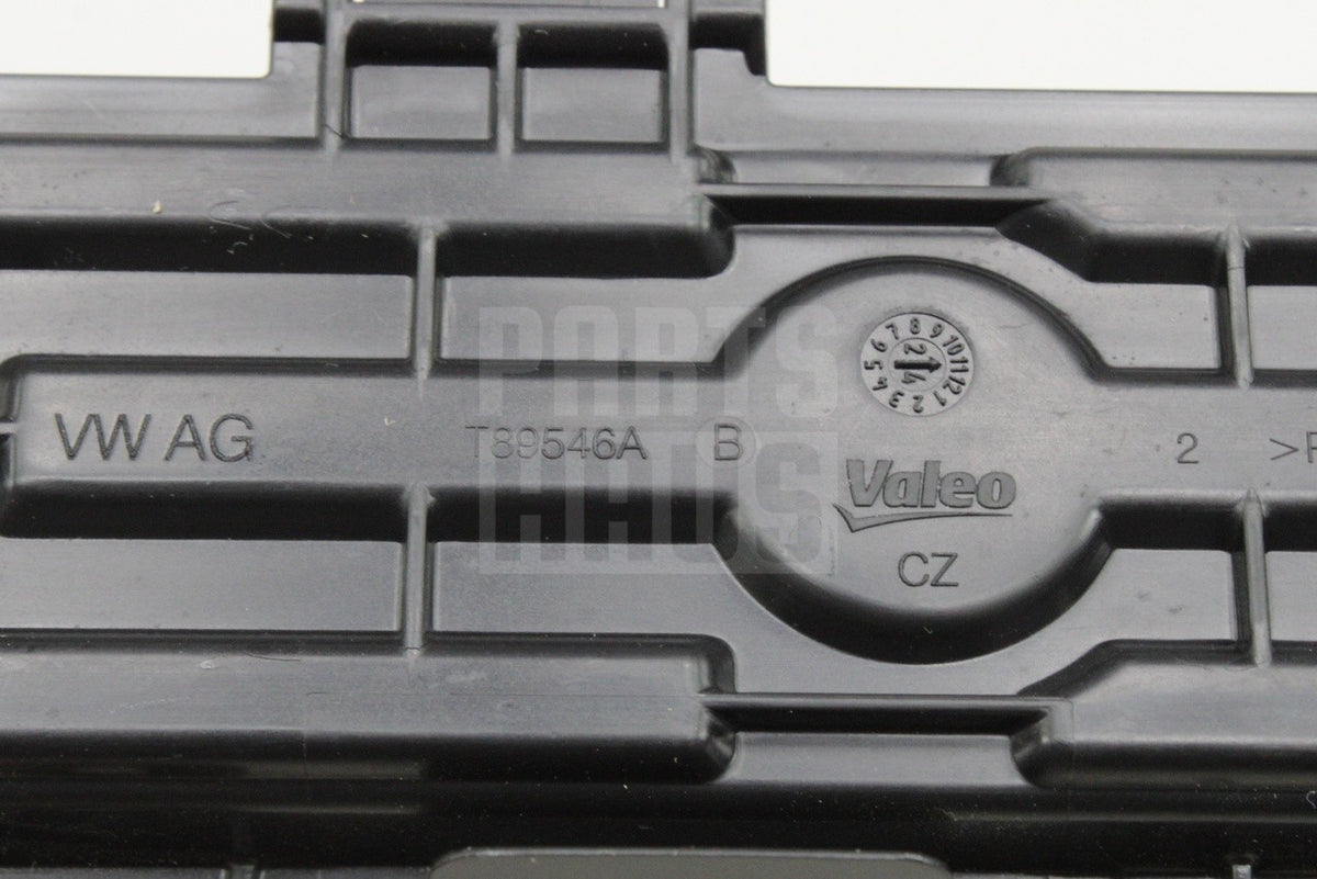 VW T-Cross Audi A1 Škoda Fabia pollen filter cover 2Q0819422A