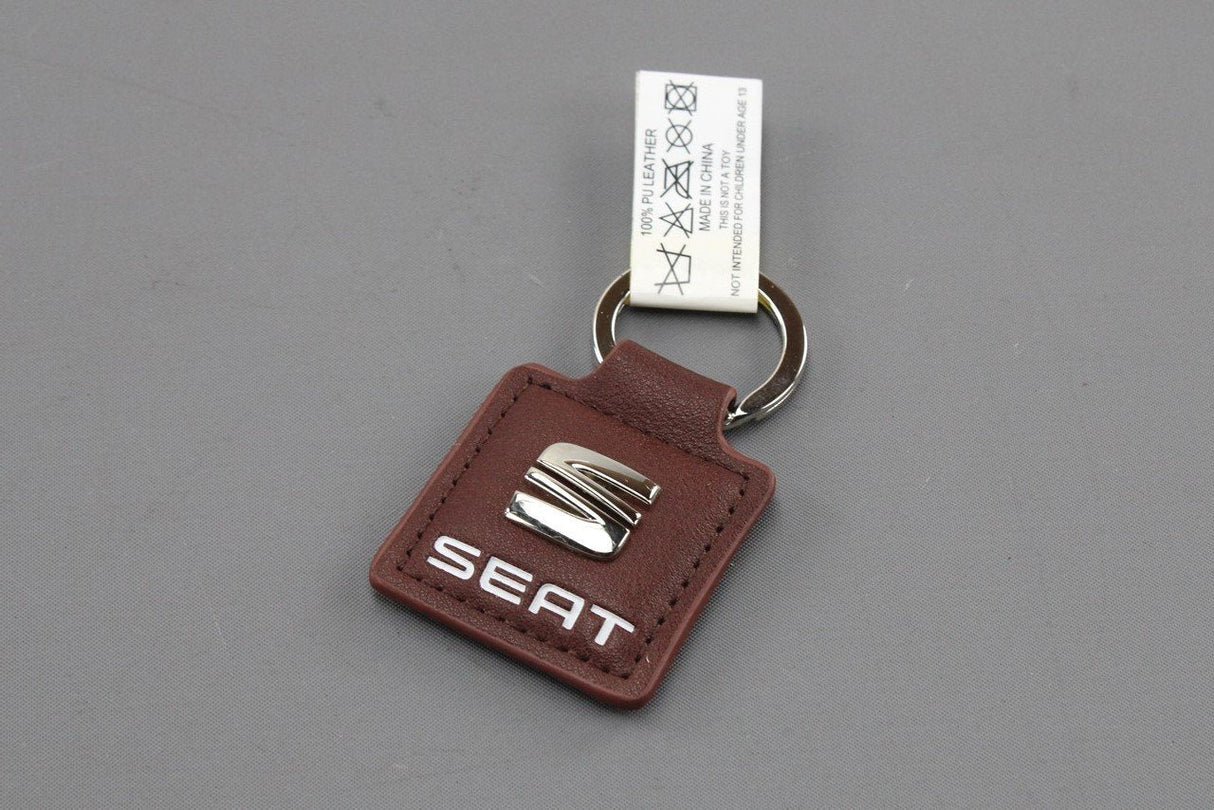 SEAT accessory icon logo leather look key ring (brown) 6H1087011 GAL