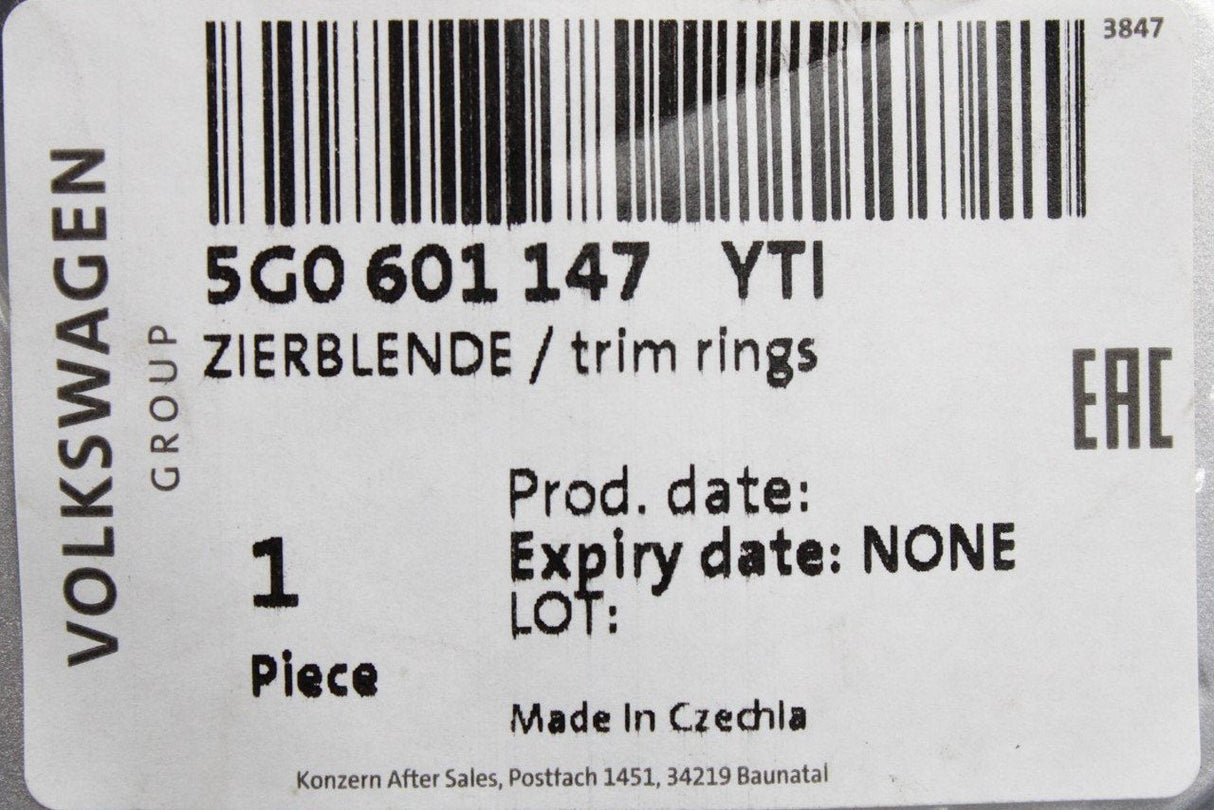 VW Golf MK7 2013-2017 Golf SV 15" wheel trim/hub cap (x1) 5G0601147 YTI