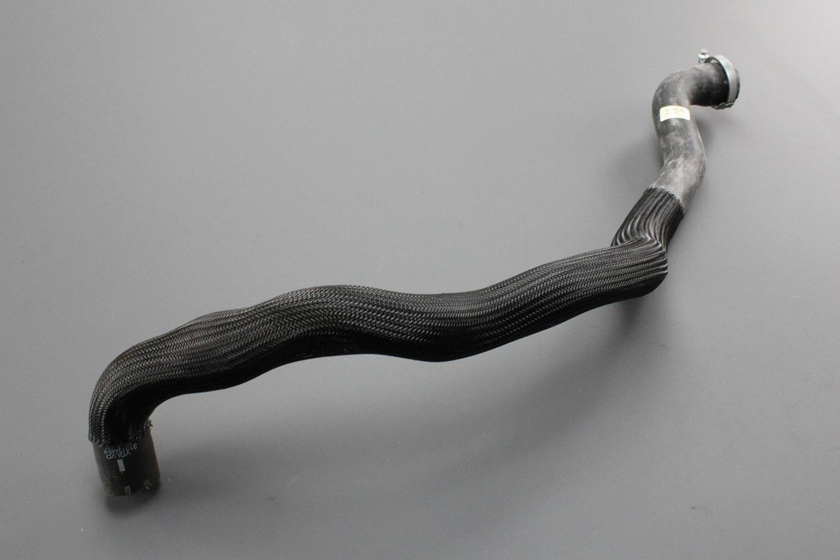 Volvo XC90 lower radiator hose 31319448