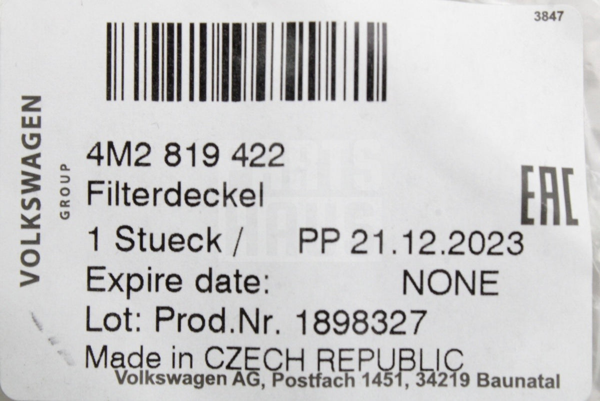 Audi A6 S6 A5 S5 RS5 Q5 Q7 Q8 VW Touareg pollen filter cover 4M2819422