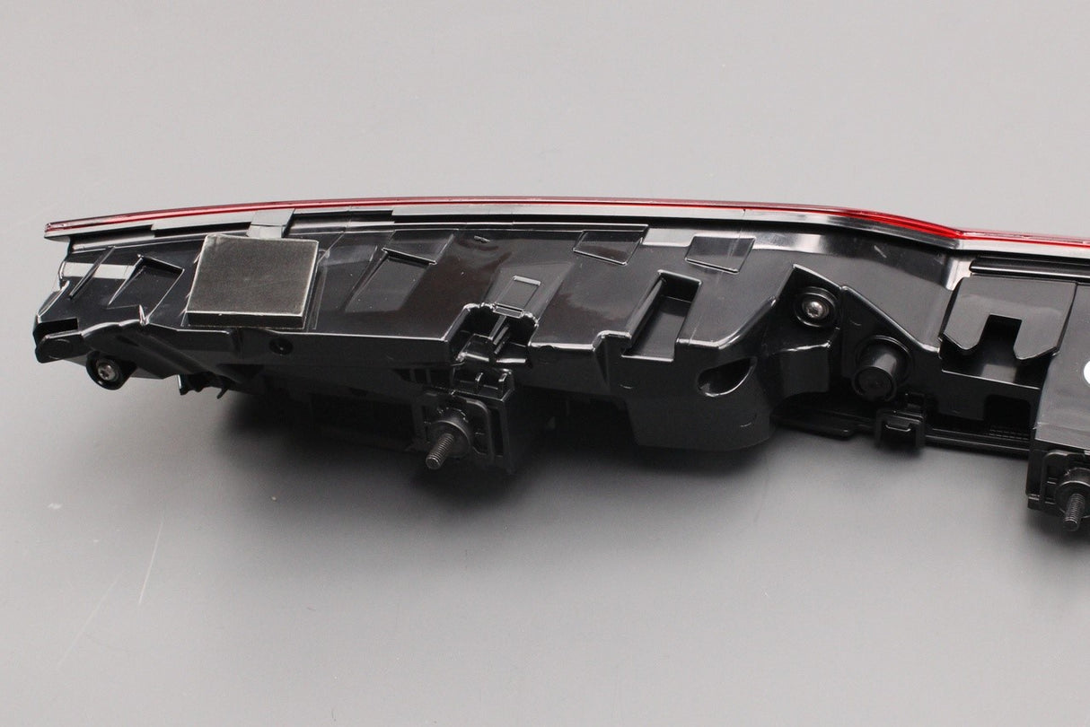 Audi e-tron 2019-on LED centre rear tail light 4KE945095D