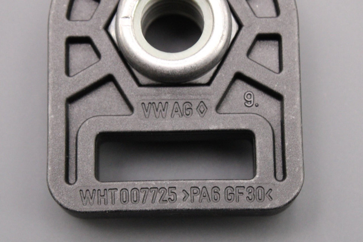 Audi A5 A6 A7 A8 Q5 RS6 2017-on self locking flange nut (M10) WHT007725