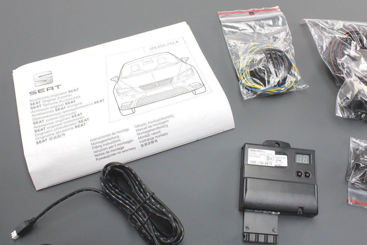 SEAT front bumper parking sensor kit (x4 sensors) (front) 5F9054752A