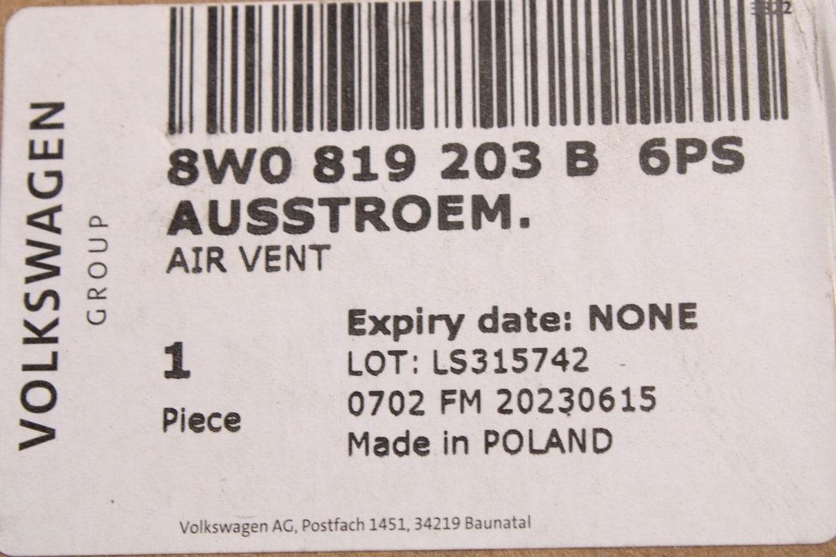 Audi A4 S4 A5 S5 RS4 RS5 2016-on rear heater vent 8W0819203B 6PS