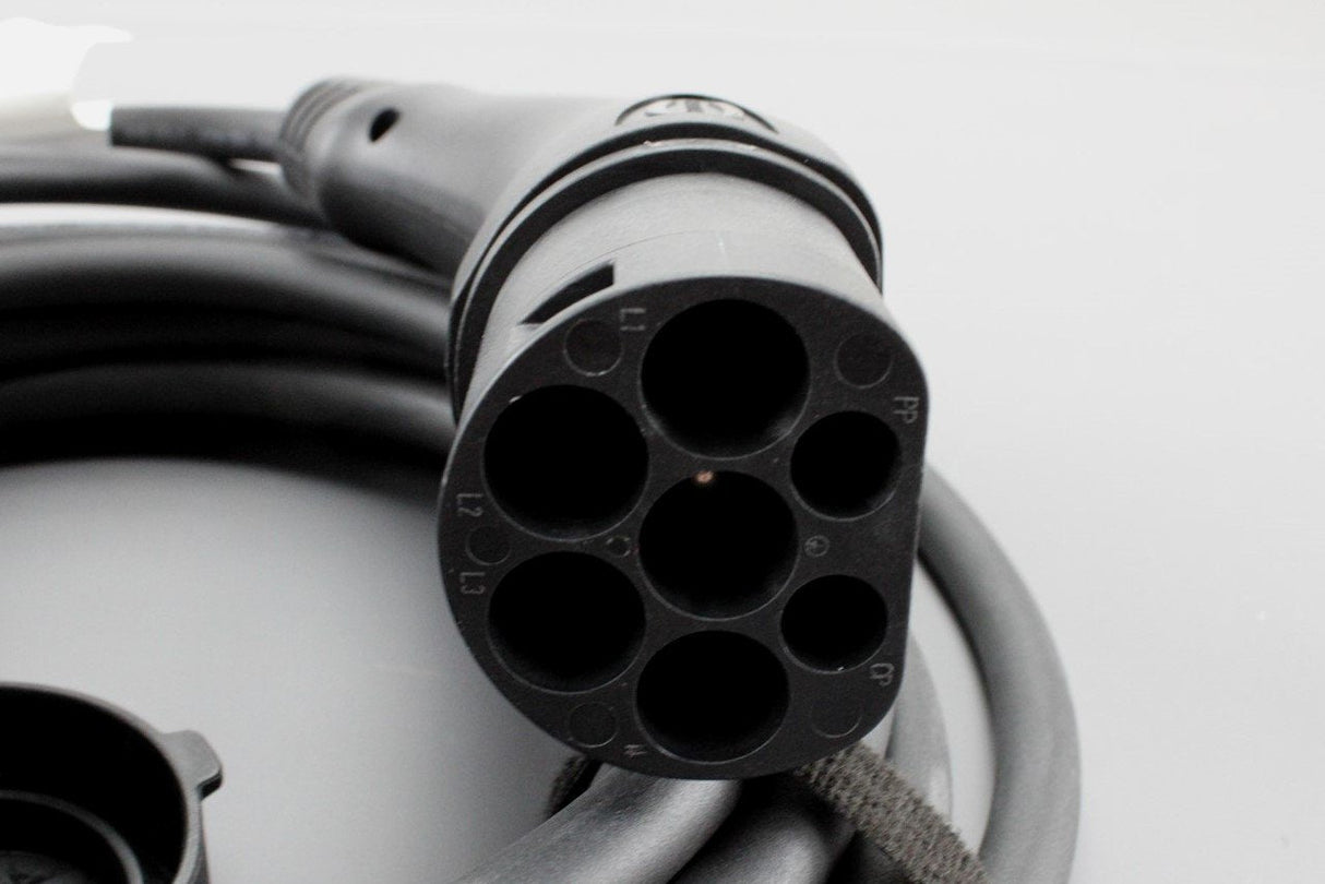 Audi Q7 4M 16-on charge cable for public station mode 3 type 2 298971675