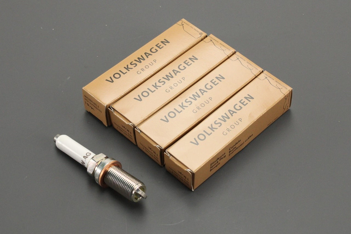 VW Golf MK8 T-Roc Audi A3 Cupra Skoda 2.0 TSI spark plugs x4 06Q905601E