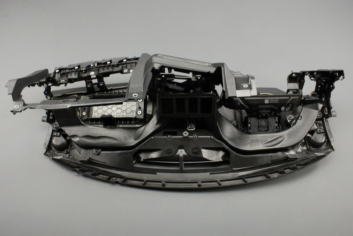 Audi A1 2019-on RHD dashboard with air duct 82C857003G 24A