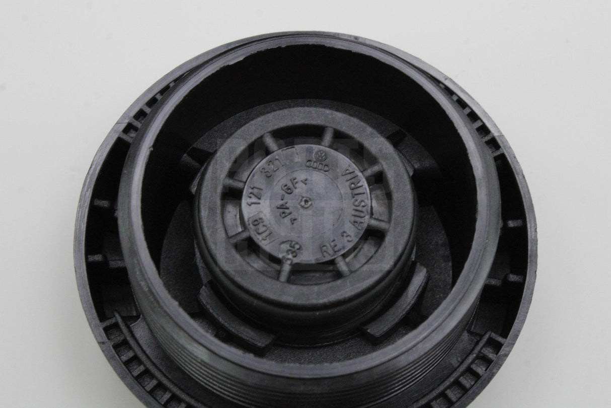 VW Fox Passat Touareg 01-10 Audi Q7 07-15 coolant tank cap 1C9121321