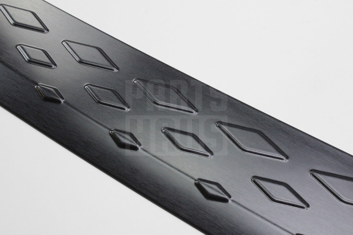 VW ID.7 Tourer 2024-on rear bumper protector (black) 14B061195