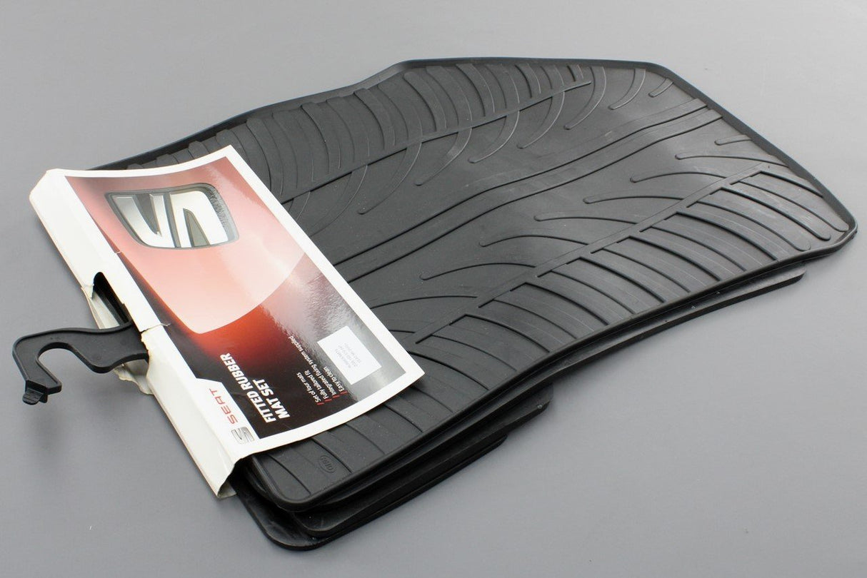 SEAT Mii 2012-on rubber mat set front and rear (RHD) ZGB1S2512041