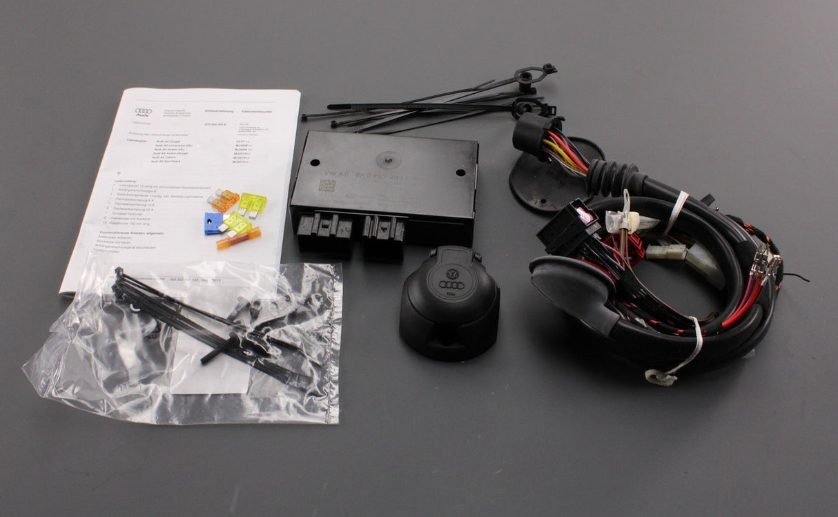 Audi A4 A5 A4 Allroad tow bar electric installation kit 8T0055204B