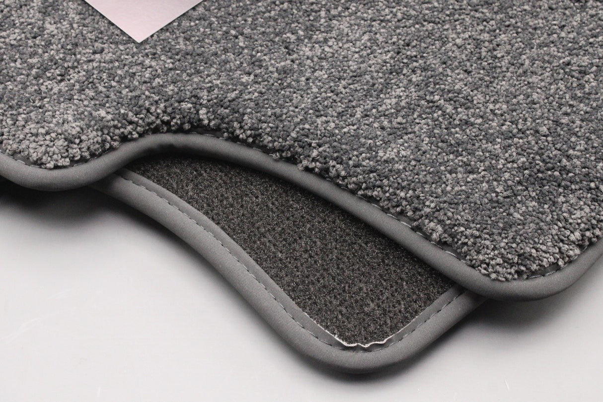 Audi A3 8V 13-20 RHD premium carpet floor mats set (front & rear) 8V2061275B/276 6PS