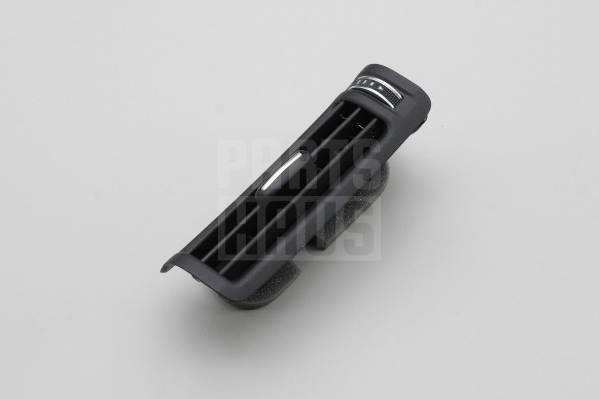 Audi Q7 Q8 RSQ8 2016-on b-pillar air vent (upper right) 4G0819210L 6PS