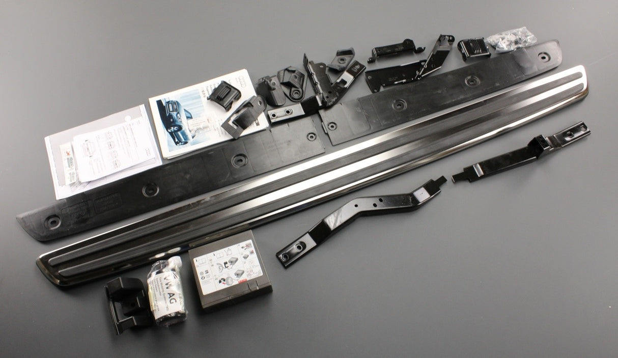 Audi Q3 2012-2018 side step running board (left) 8U0071065C