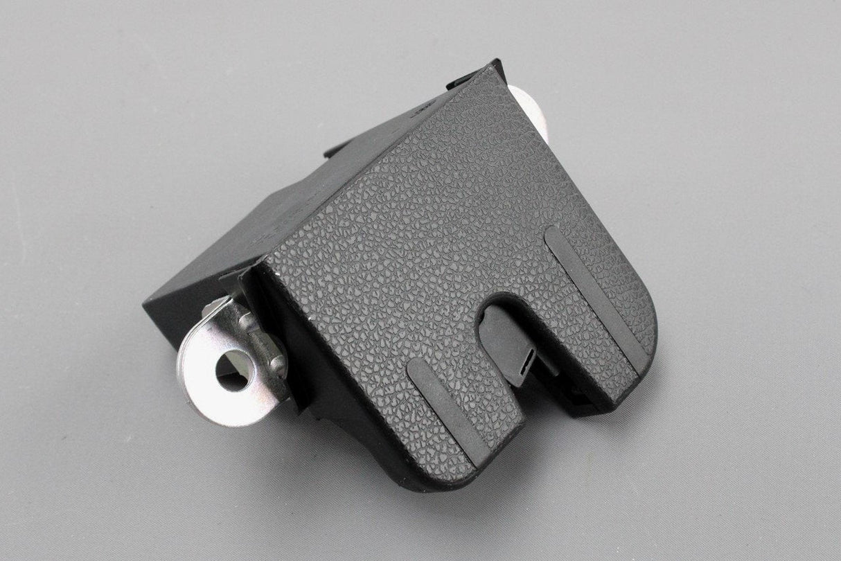 VW Passat B7 Estate 2011-15 tailgate boot lid lock latch 3AF827505B 9B9