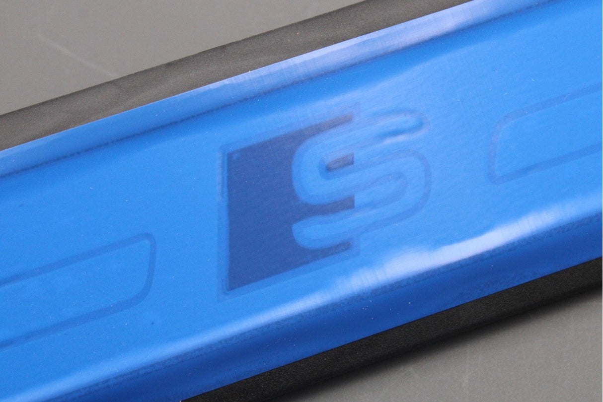 Audi A3 8V Q2 17-on S-Line illuminated sill trim (front right) 8V4947418