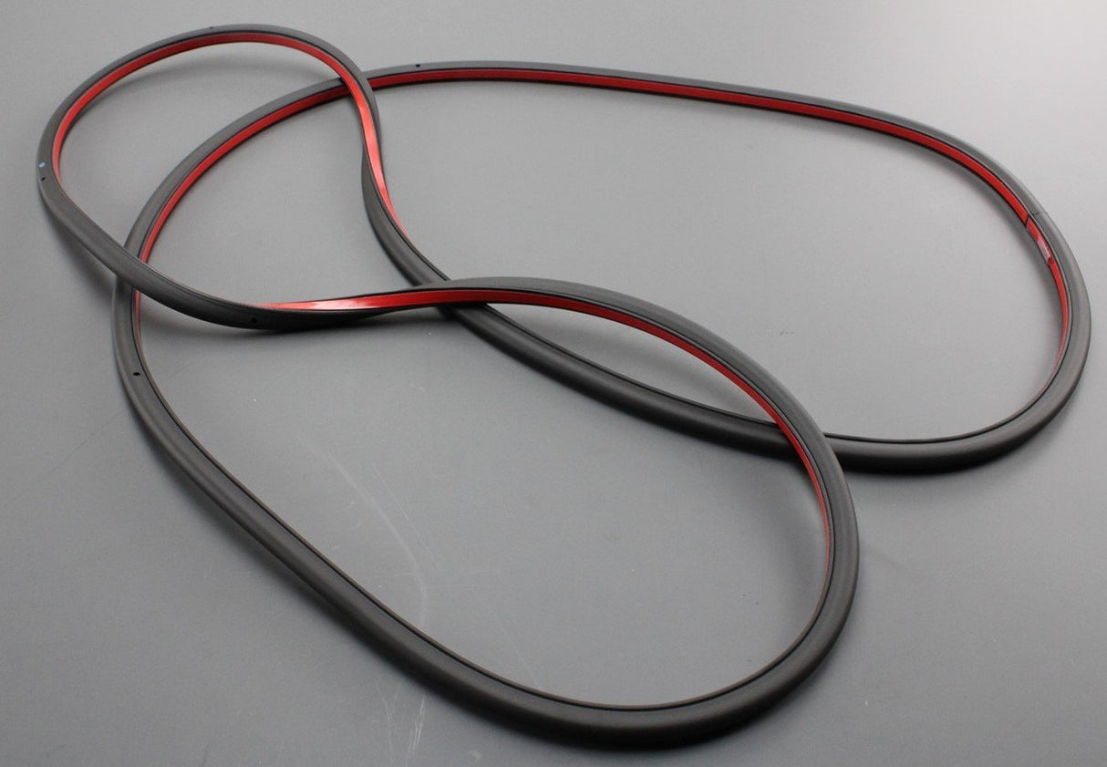 Audi Q5 2017-on door seal (outer, front right) 80A837912G