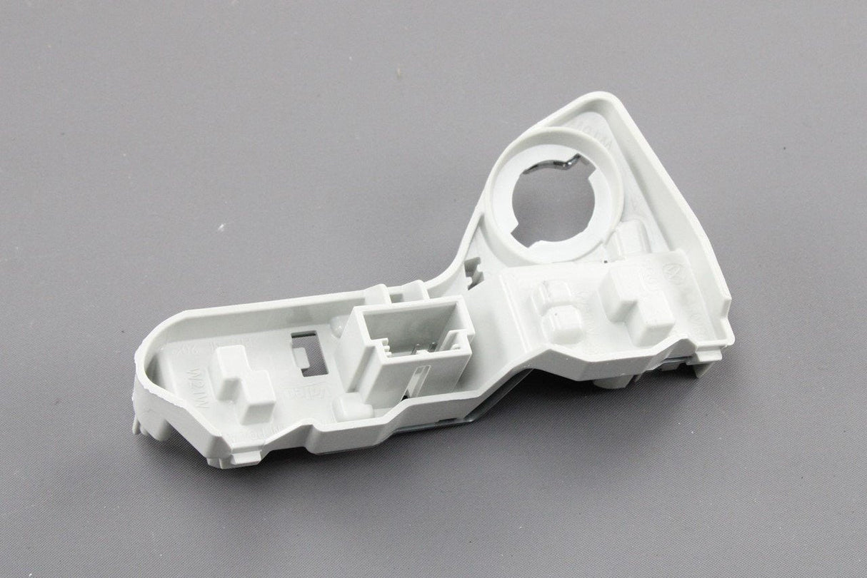 VW Golf MK7 2013-16 inner rear light bulb holder (right) 5G0945260A