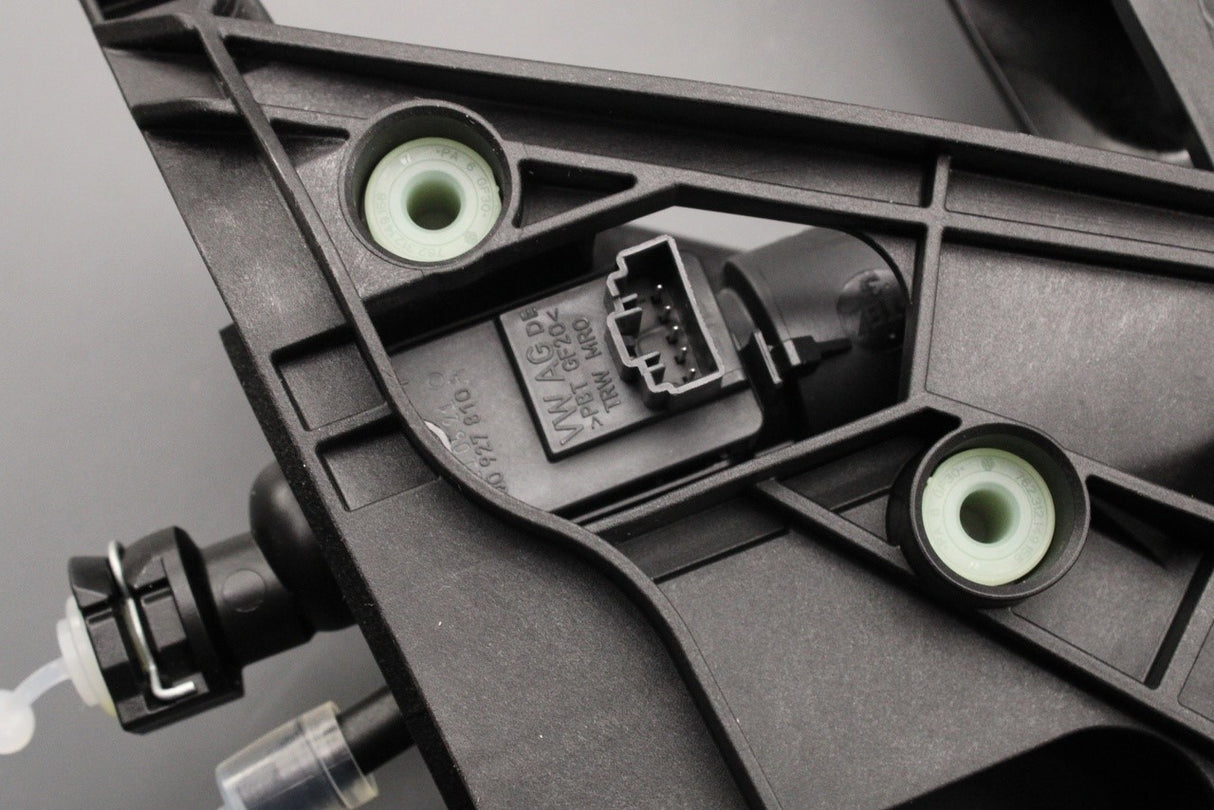 Skoda Superb 15-24 SEAT Leon 13-16 clutch pedal mechanism 5Q2721059HD